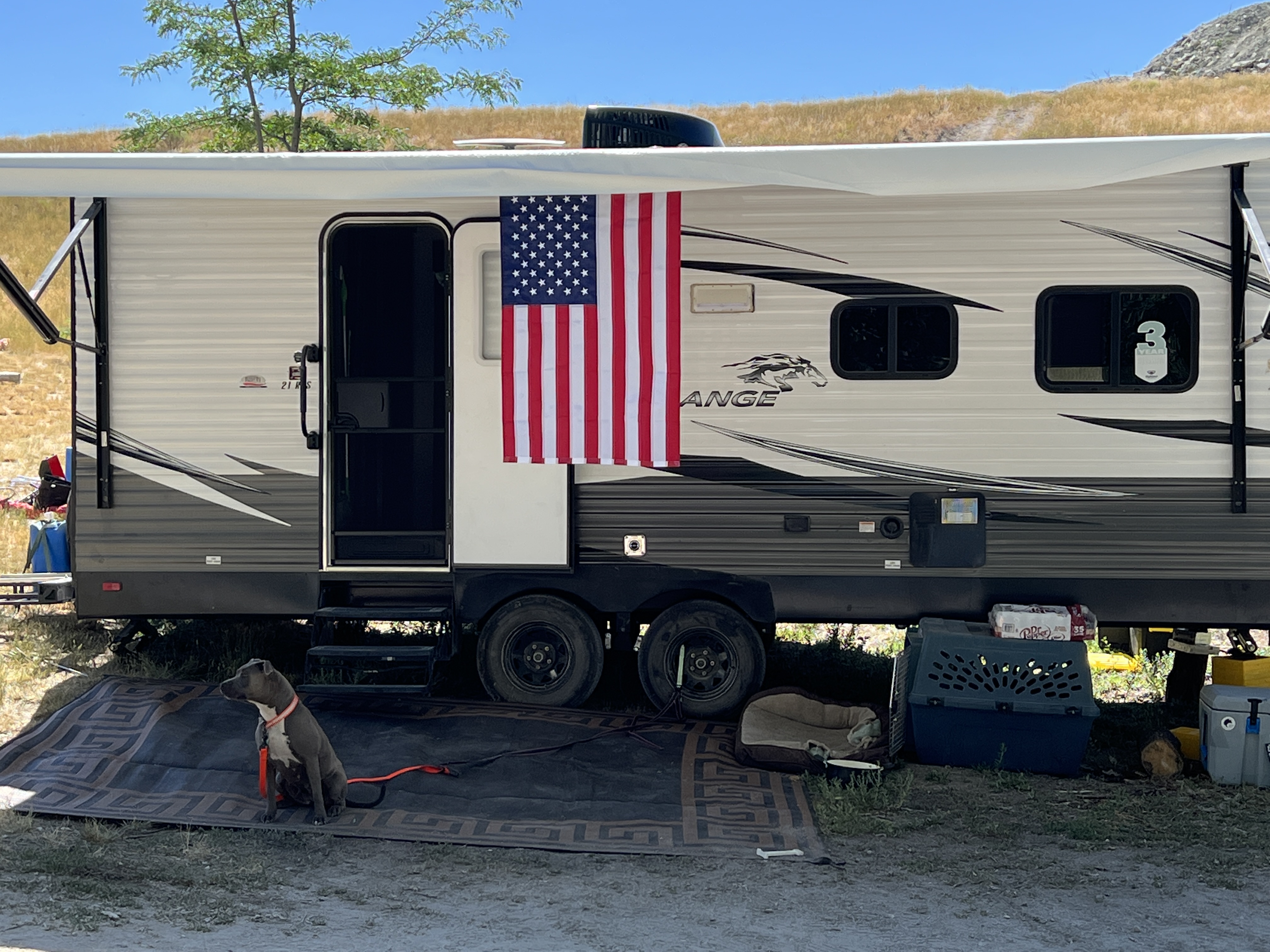 RVFlag installed on travel trailer